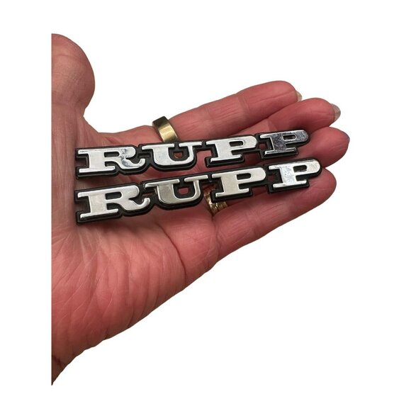 2 Vintage Rupp snowmobile Metal Emblems Badge Logos and a key. - Picture 2 of 9